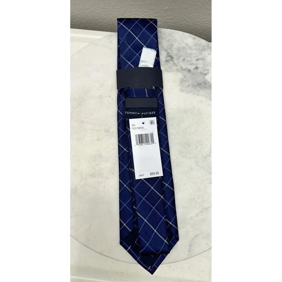 New Tommy Hilfiger Tie Blue Mens Modern Work Church msrp $69 - Picture 4 of 5